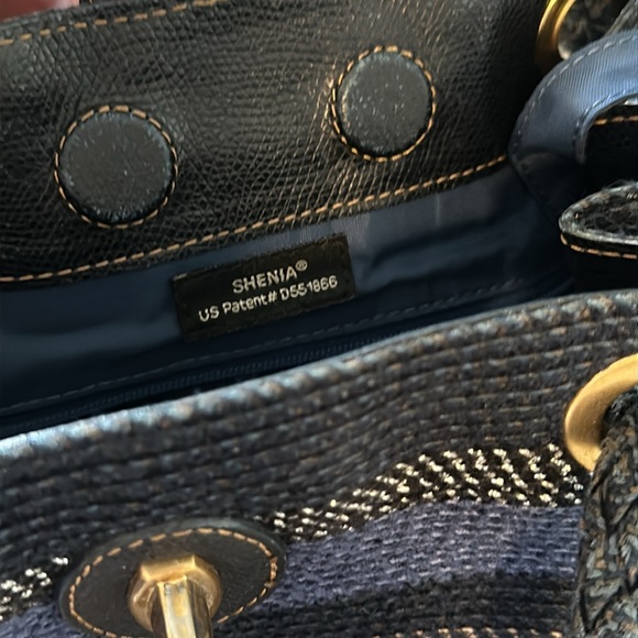 Eric Javits Shenia Squishee Metallic Woven Tote. - Picture 12 of 12